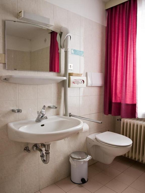 Hotel Olympia Selva di Val Gardena Pokoj fotografie